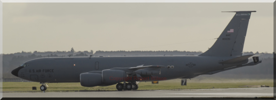 Reach 687 turning off the runway at Delta after arriving at Mildenhall