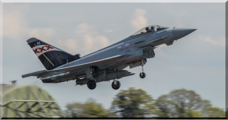 Triplex 73 departing ahead of Triplex 71-72