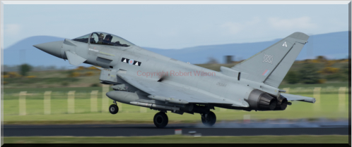 Valkyrie 32 creating smoke from the wheels touching down (10/06/15)